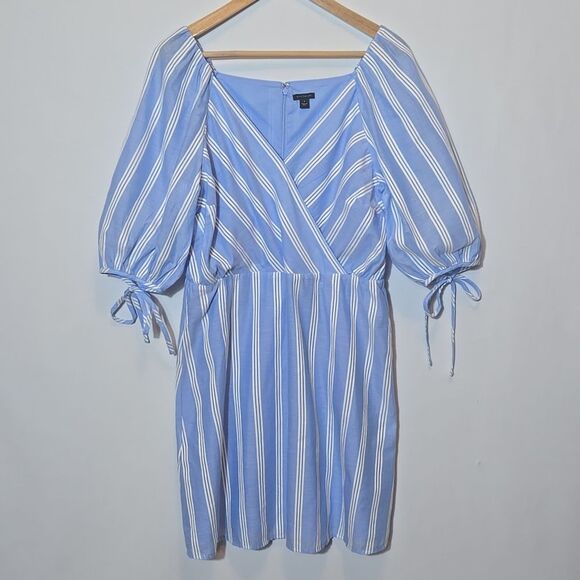 Ann Taylor Striped Puff Sleeve Wrap Dress Size 8 Cottagecore Milkmaid Coastal - Picture 13 of 15